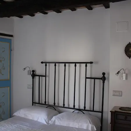 Porta Santa Lucia - Alojamento de Acomodação e Pequeno-almoço Fermo